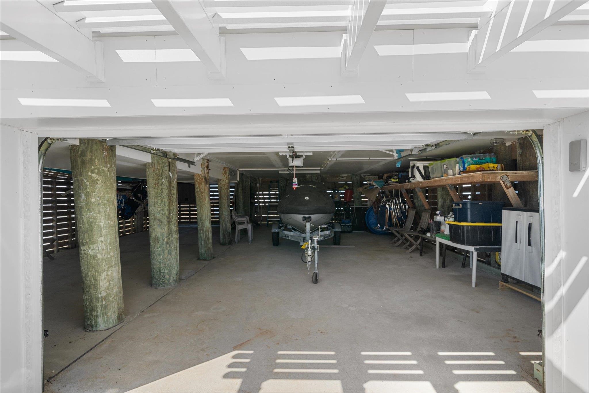 11 Leonard's Lane Avalon, NJ 08202 - Photo 14 of 34 a view of a room with gym equipment