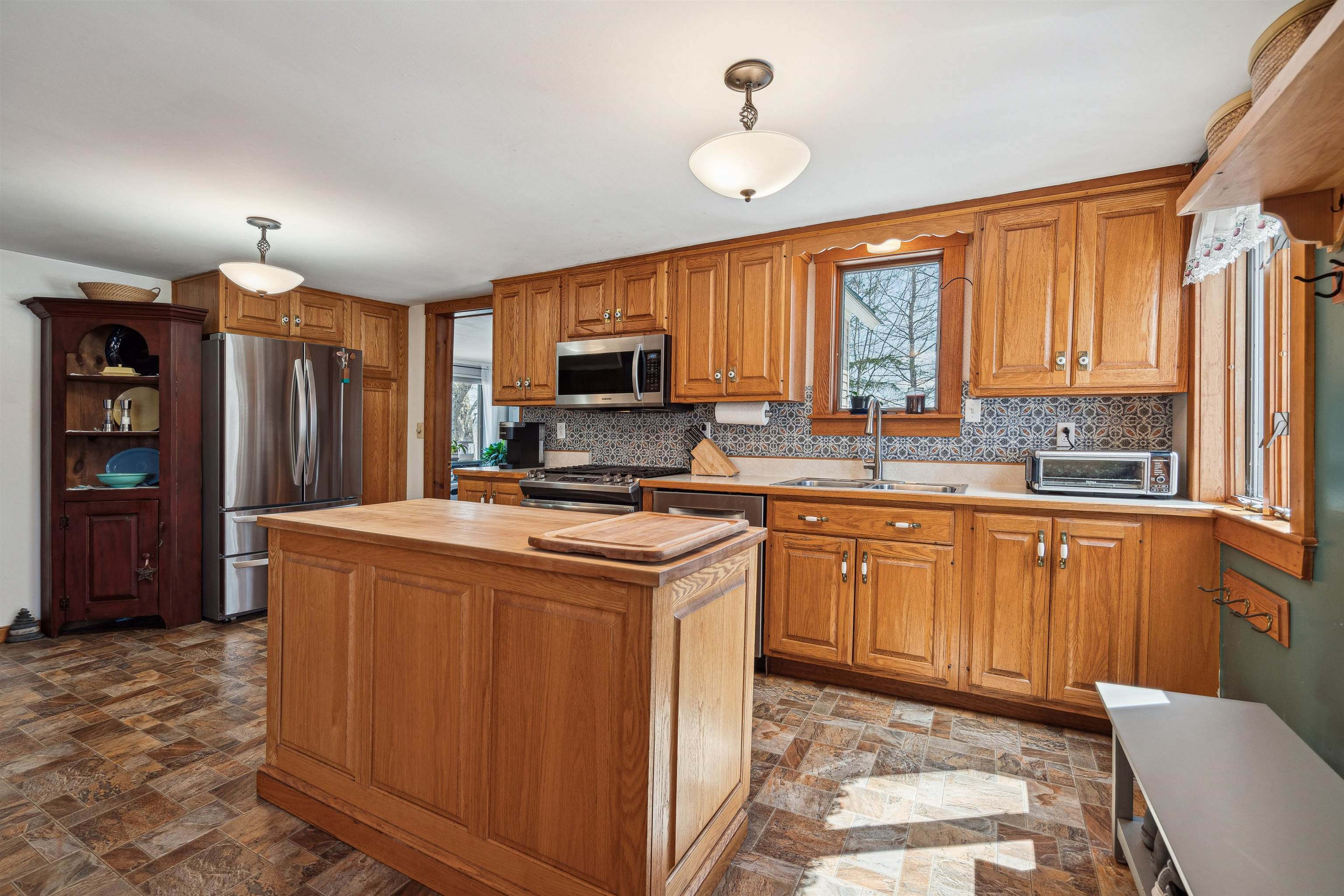 1217 Turkey Hill Road Corinth, VT 05039 - Photo 8 of 54