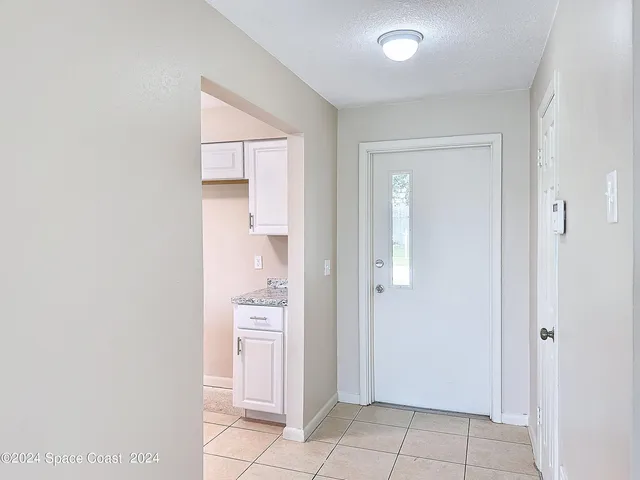 $2,500 | 250 Richland Avenue, Merritt Island, FL 32953