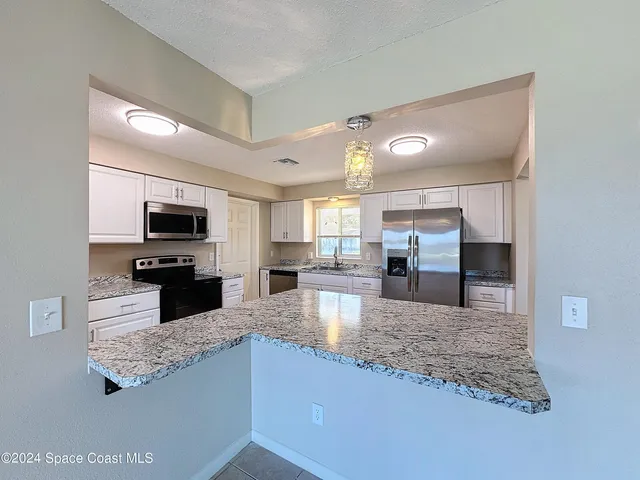 $2,500 | 250 Richland Avenue, Merritt Island, FL 32953