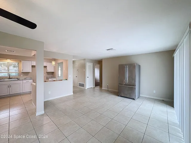 $2,500 | 250 Richland Avenue, Merritt Island, FL 32953