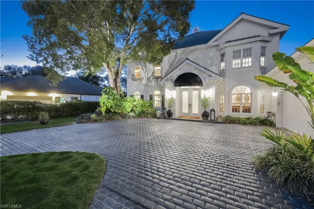$3,195,000 | 180 Edgemere Way South, Naples, FL 34105