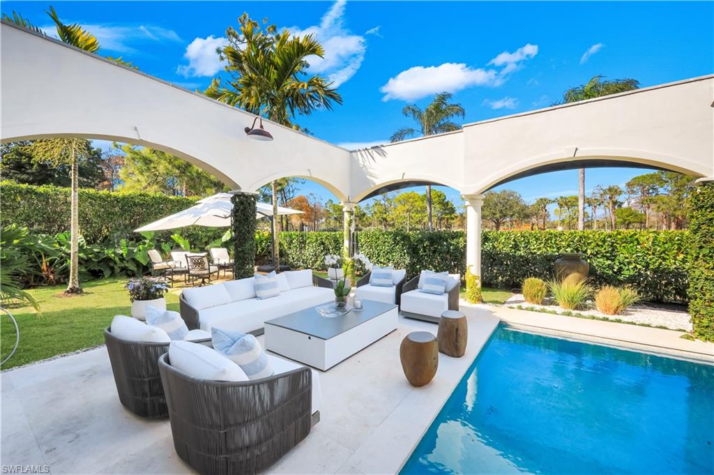 180 Edgemere Way South Naples, FL 34105 - Photo 33 of 50