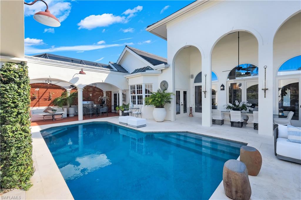 180 Edgemere Way South Naples, FL 34105 - Photo 36 of 50