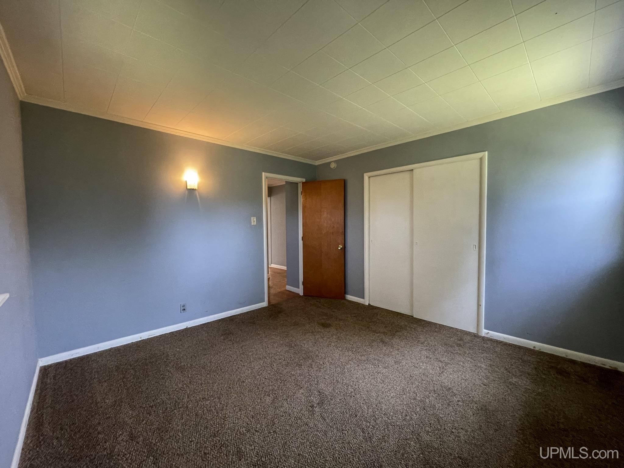 102 West Fall Street L'Anse, MI 49946 - Photo 18 of 43