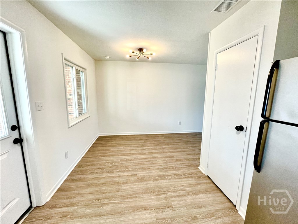 800 College Avenue Athens, GA 30601 - Photo 16 of 63 dining