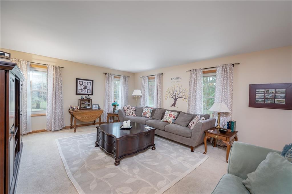 775 Meridian Road Renfrew, PA 16053 - Photo 3 of 25 Spacious Living room