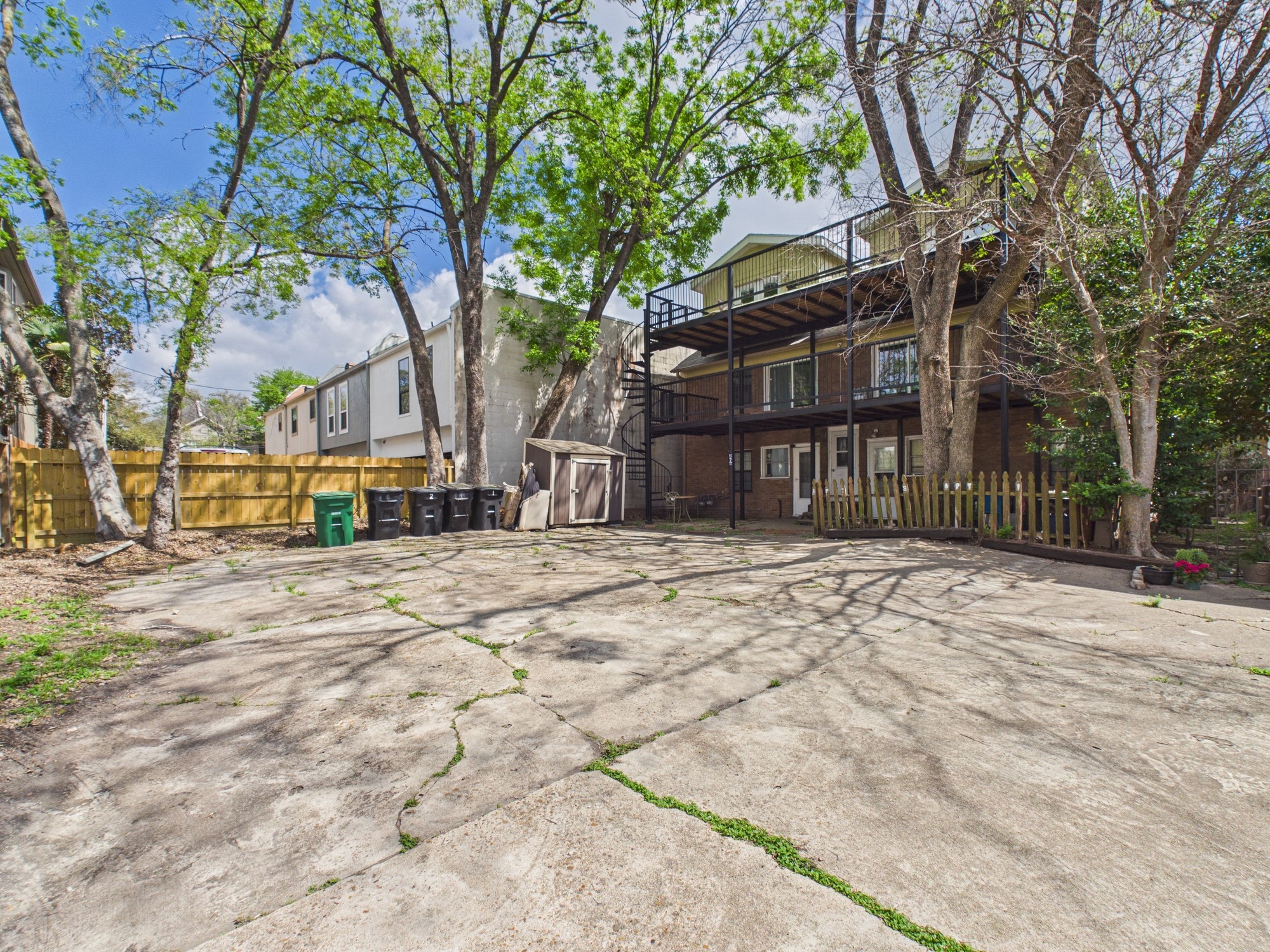5110 Academy Street, Unit 3 Houston, TX 77005 - Photo 19 of 21 Unreserved Parking at the Rear