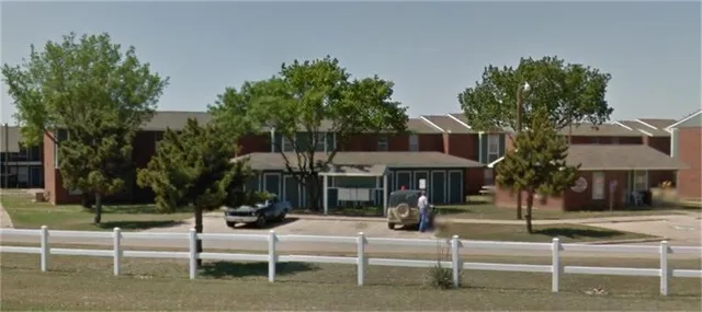 $667 | 325 Highway 6, Albany, TX 76430