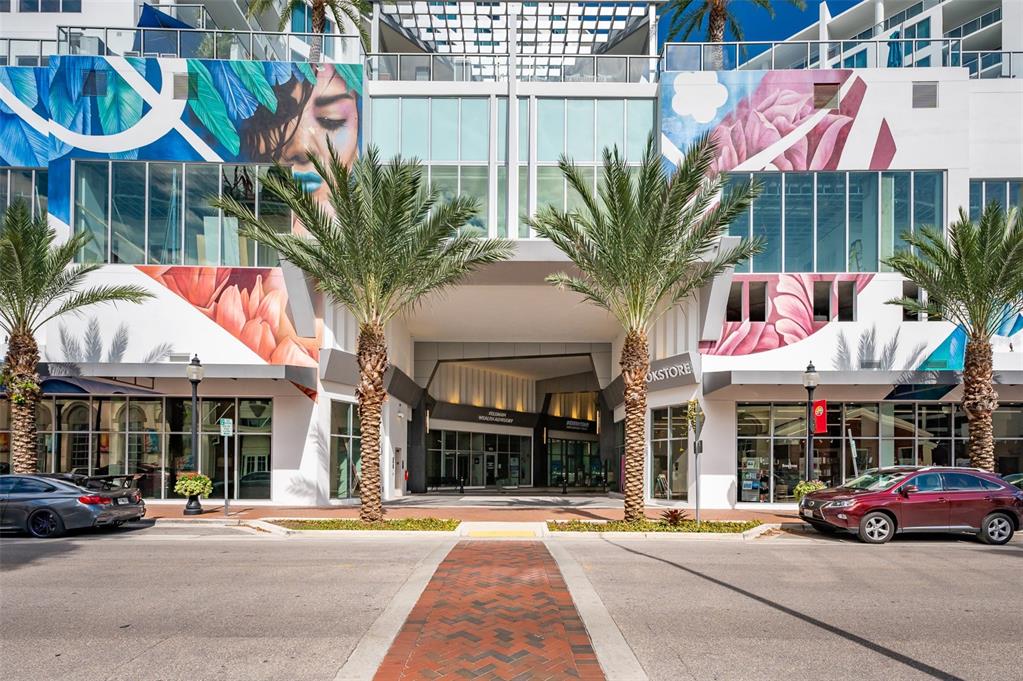 111 South Pineapple Avenue, Unit 1013 Sarasota, FL 34236 - Photo 4 of 62 a view of a building with street view