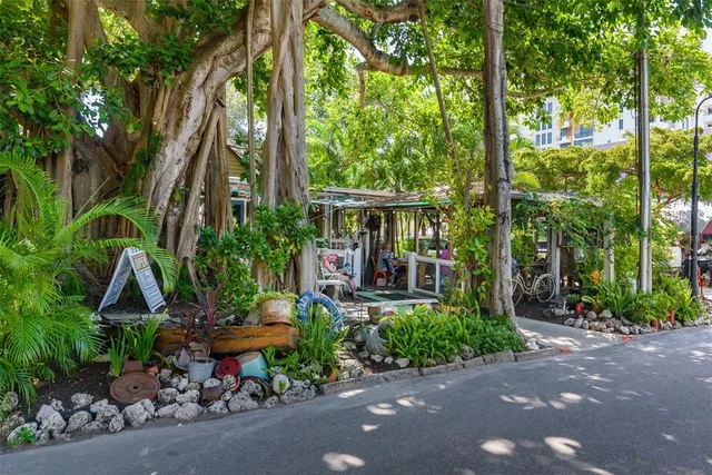 $1,599,000 | 111 South Pineapple Avenue, Unit 1013, Sarasota, FL 34236