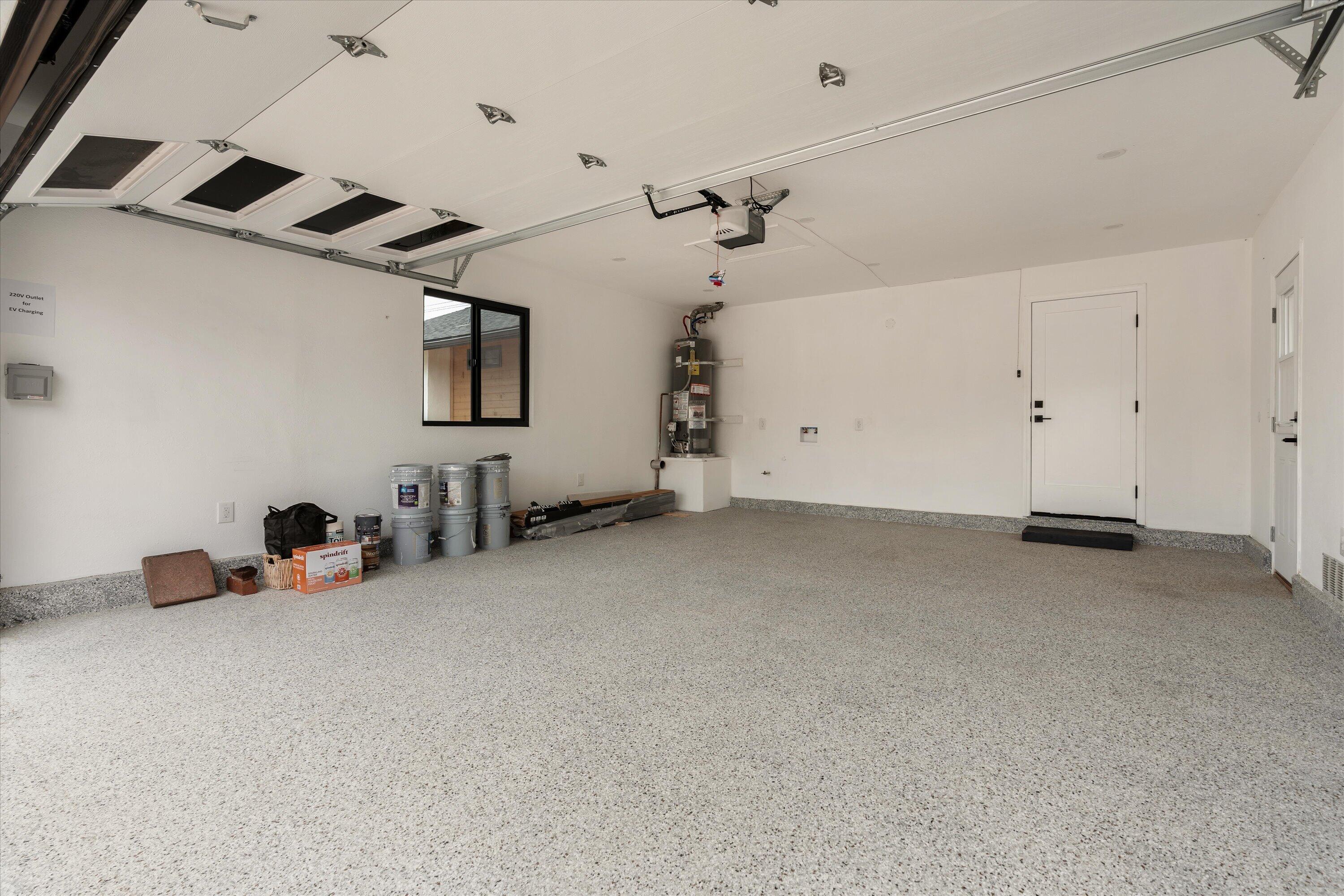 674 Burtis Street Santa Barbara, CA 93111 - Photo 18 of 29 a view of a livingroom with gym equipment