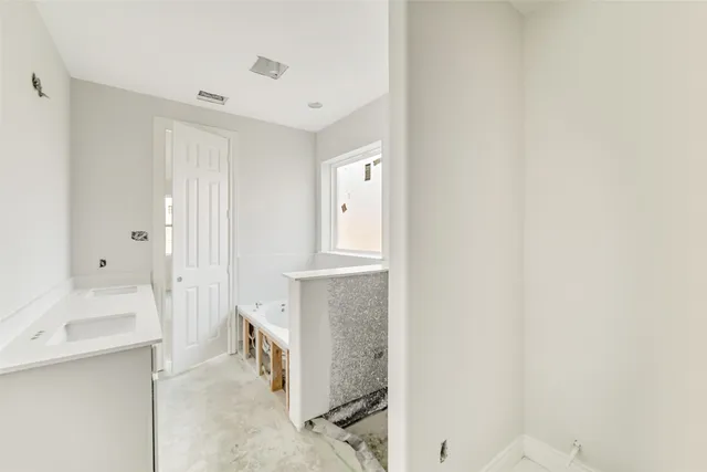 $466,990 | 1022 Fairway Drive, La Porte, TX 77571