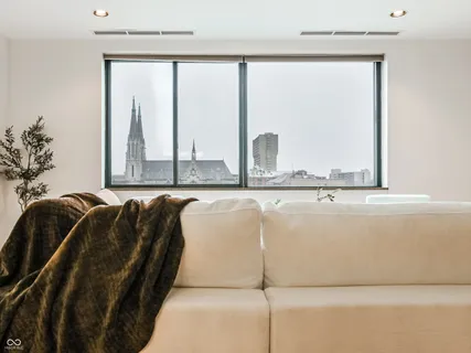 $370,000 | 225 North New Jersey Street, Unit 48, Indianapolis, IN 46204