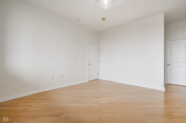 $370,000 | 225 North New Jersey Street, Unit 48, Indianapolis, IN 46204