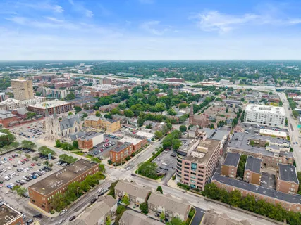 $370,000 | 225 North New Jersey Street, Unit 48, Indianapolis, IN 46204