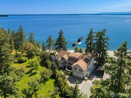 $6,590,000 | 5608 Tara Drive, Freeland, WA 98249