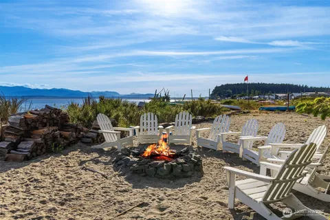 $6,590,000 | 5608 Tara Drive, Freeland, WA 98249