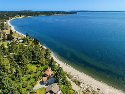 $6,590,000 | 5608 Tara Drive, Freeland, WA 98249