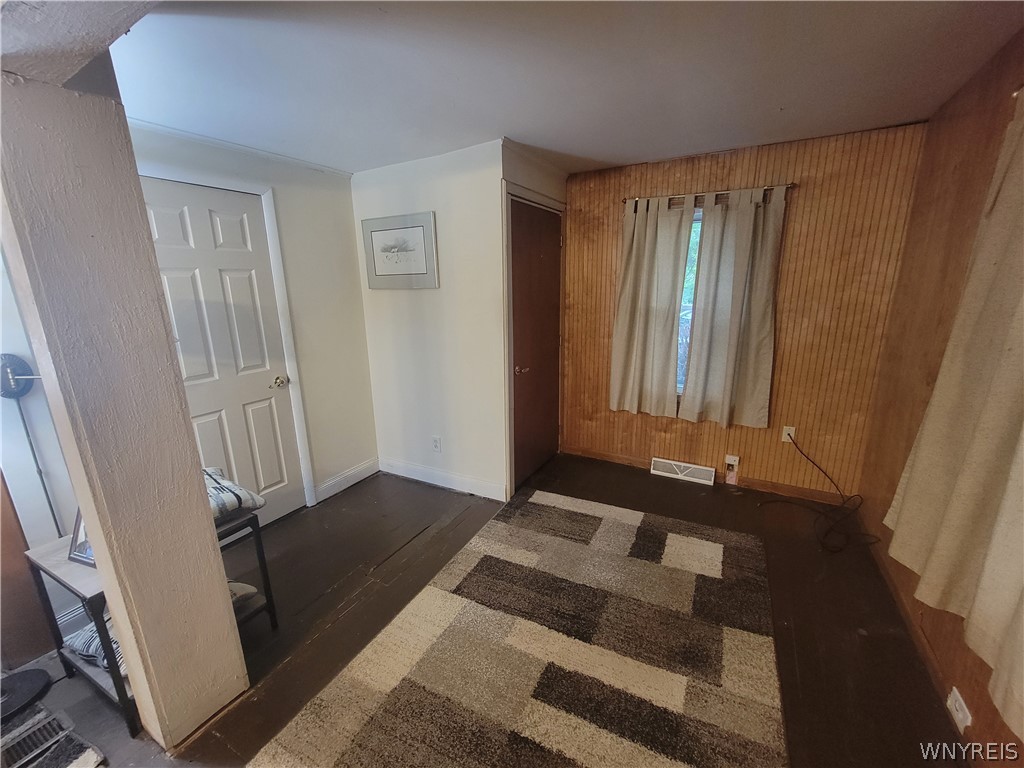 5074 Lower Mountain Road Lockport, NY 14094 - Photo 13 of 29