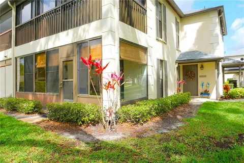 $260,000 | 13152 Village Chase Circle, Unit 1, Tampa, FL 33618