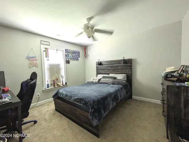 $2,000 | 205 Bell Ridge Lane, Hubert, NC 28539