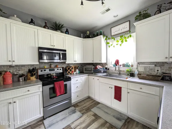 $2,000 | 205 Bell Ridge Lane, Hubert, NC 28539