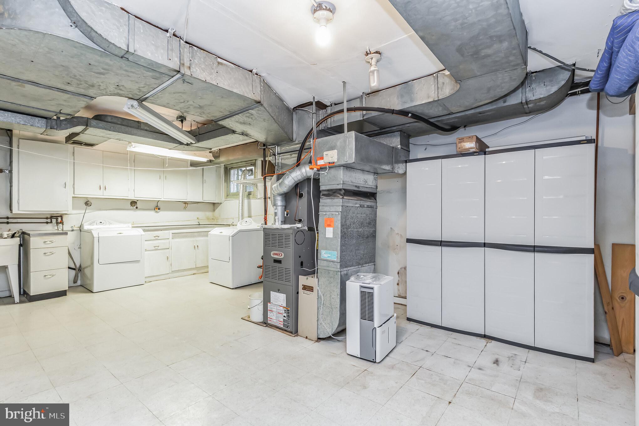 9410 Colesville Road Silver Spring, MD 20901 - Photo 27 of 38 Spacious storage, utility, laundry