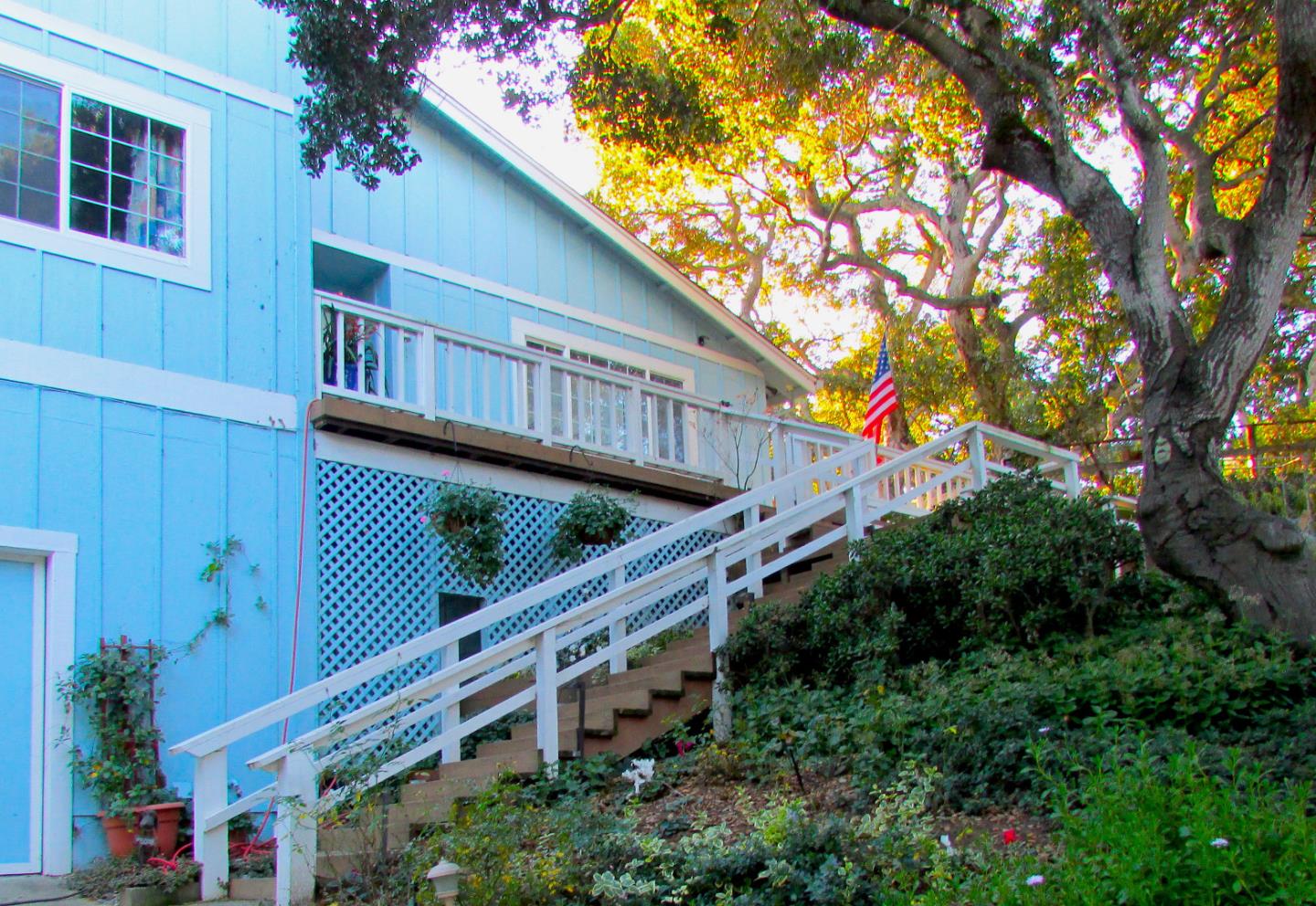 18745 Moro Road Salinas, CA 93907 - Photo 2 of 22 Gallery Image 2