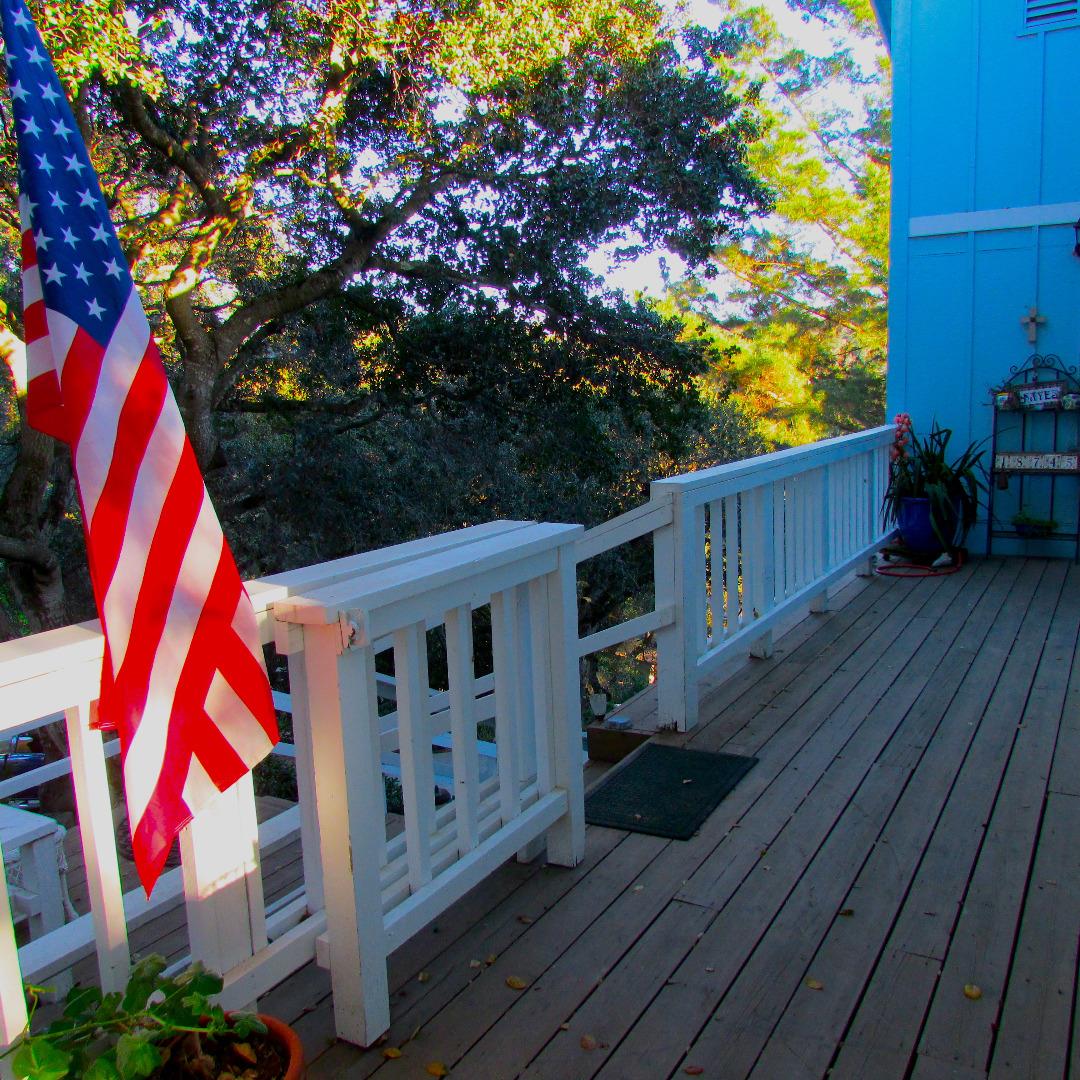 18745 Moro Road Salinas, CA 93907 - Photo 3 of 22 Gallery Image 3