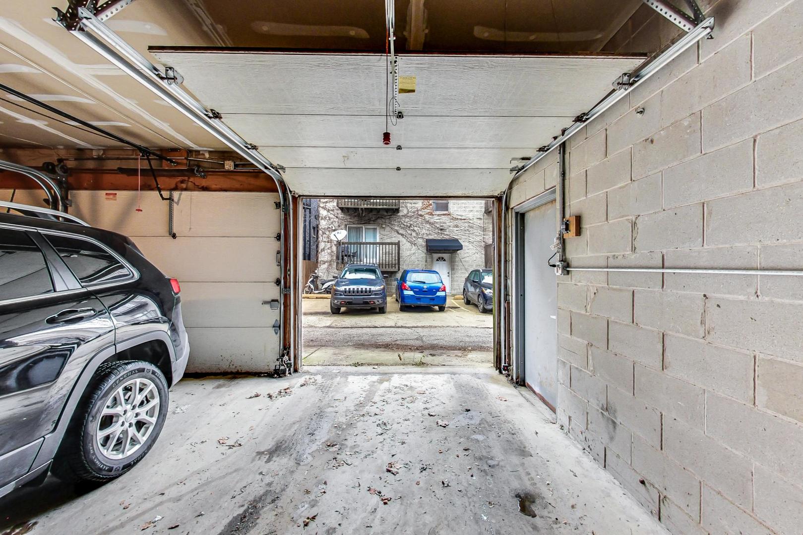 1532 West Fry Street, Unit 1 Chicago, IL 60642 - Photo 30 of 34 a view of car garage