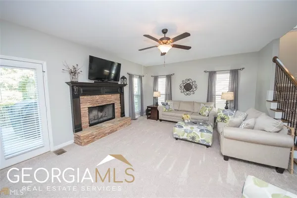 $2,750 | 34 Camden Circle, Newnan, GA 30265