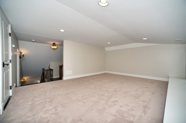 344 Forest Road Hinsdale, IL 60521 - Photo 21 of 25