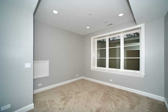344 Forest Road Hinsdale, IL 60521 - Photo 23 of 25 an empty room with a window and a window