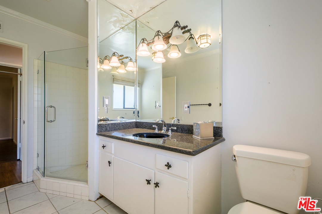 9545 Hidden Valley Road Beverly Hills, CA 90210 - Photo 23 of 28 Gallery Image 23