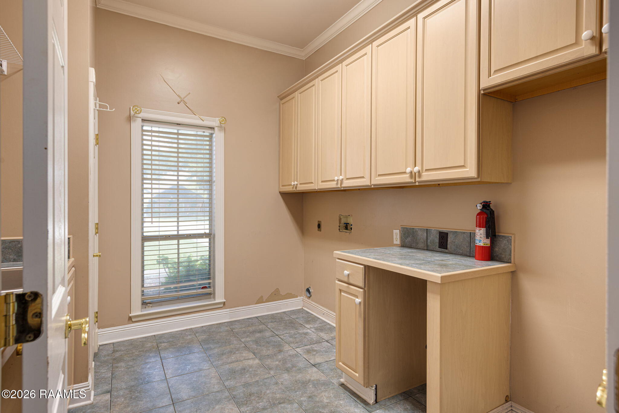 106 Rue Beau Soleil Broussard, LA 70518 - Photo 16 of 34 laundry