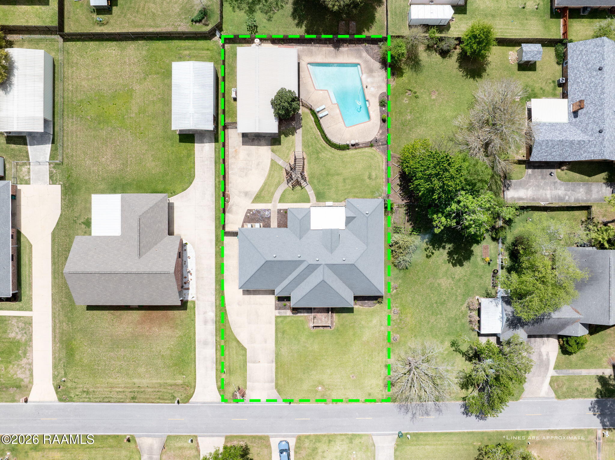 106 Rue Beau Soleil Broussard, LA 70518 - Photo 2 of 34 0.5 acre