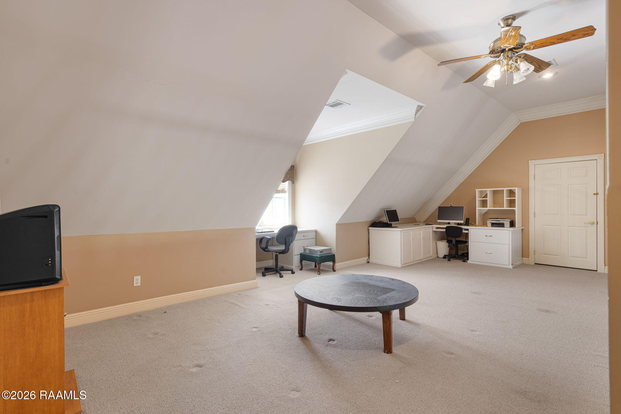 106 Rue Beau Soleil Broussard, LA 70518 - Photo 24 of 34 Second level loft