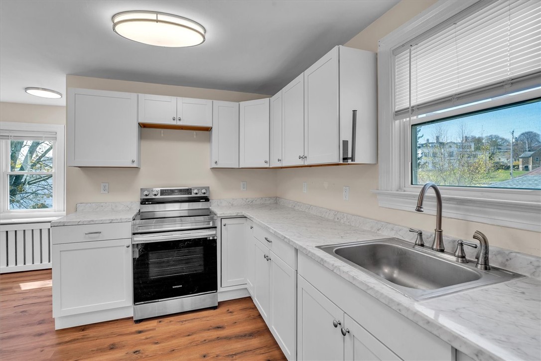 32 Summer Street Woonsocket, RI 02895 - Photo 23 of 48