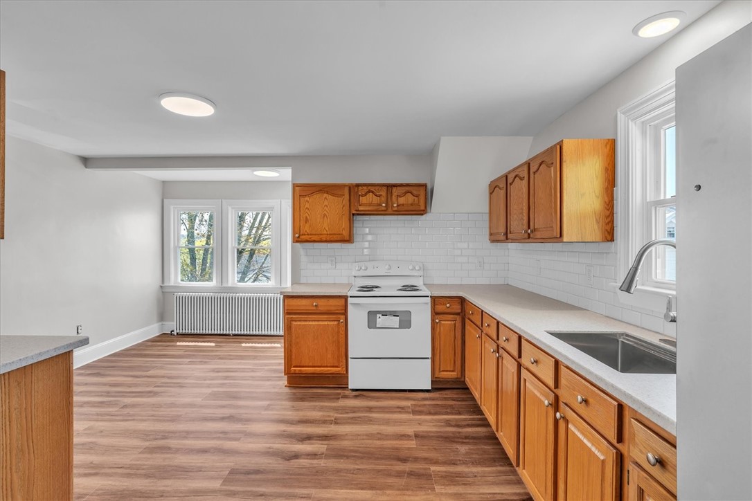 32 Summer Street Woonsocket, RI 02895 - Photo 39 of 48