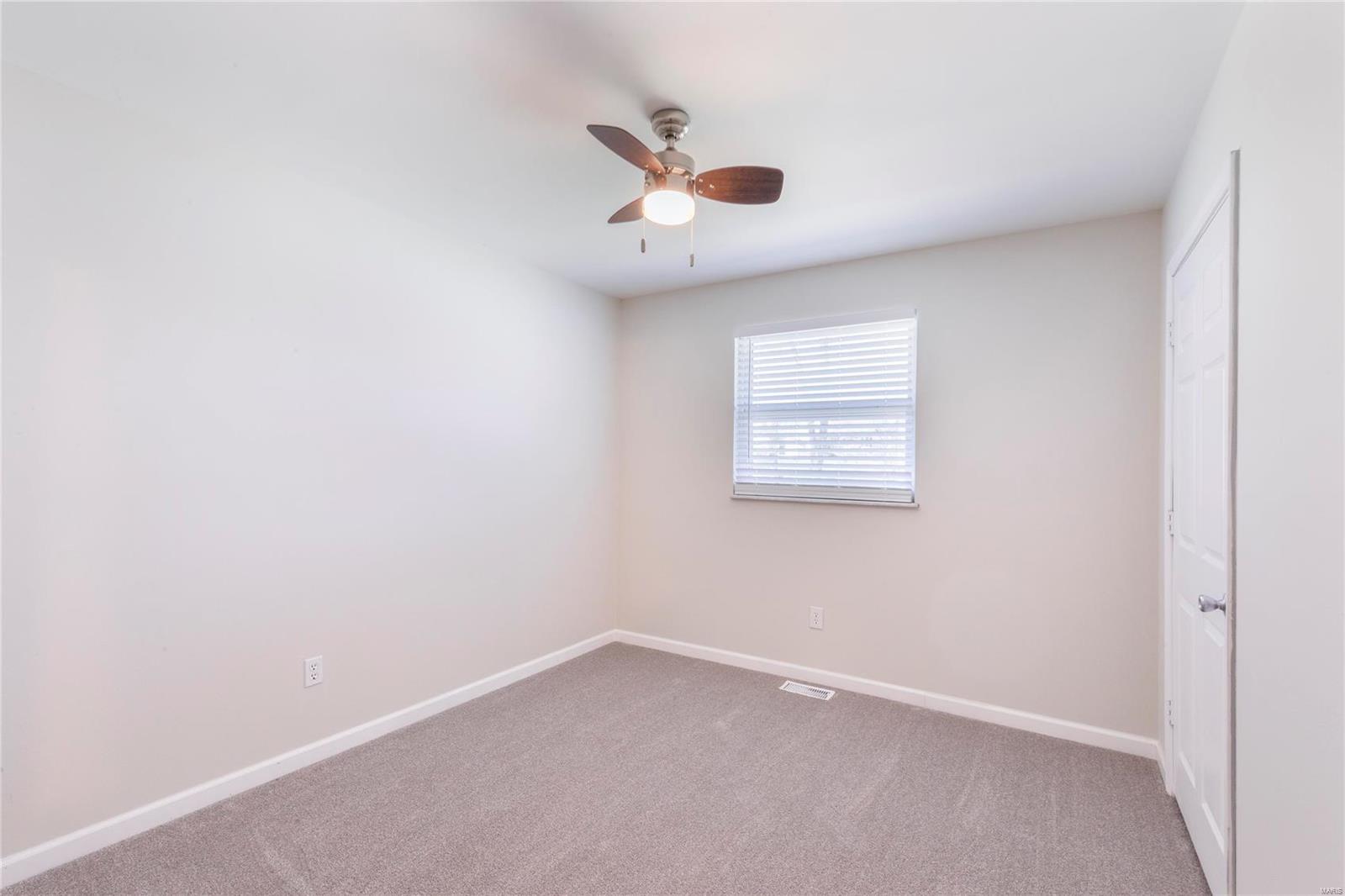3110 Flintlock Path St. Charles, MO 63301 - Photo 20 of 36 Gallery Image 20