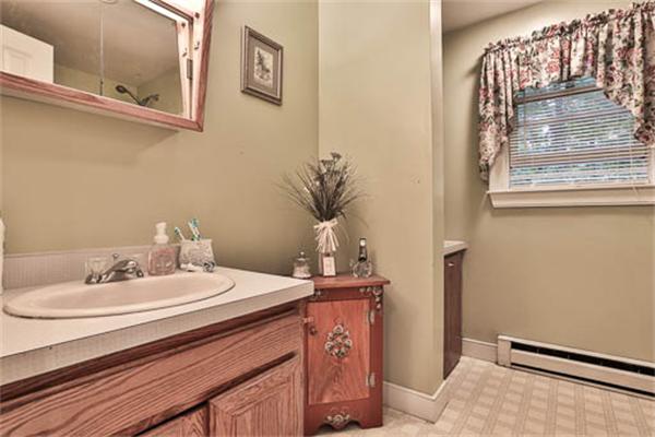 4 Dix Road Ipswich, MA 01938 - Photo 9 of 14 Gallery Image 9