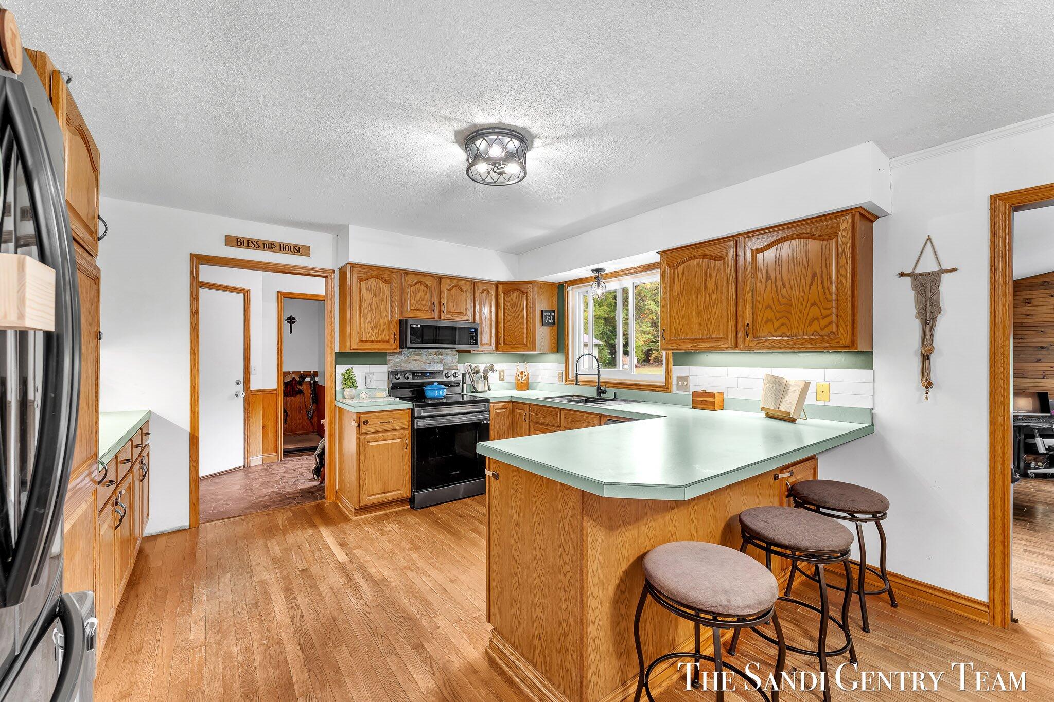 6890 14th Street Spring Lake, MI 49456 - Photo 13 of 50 08-AIV00349