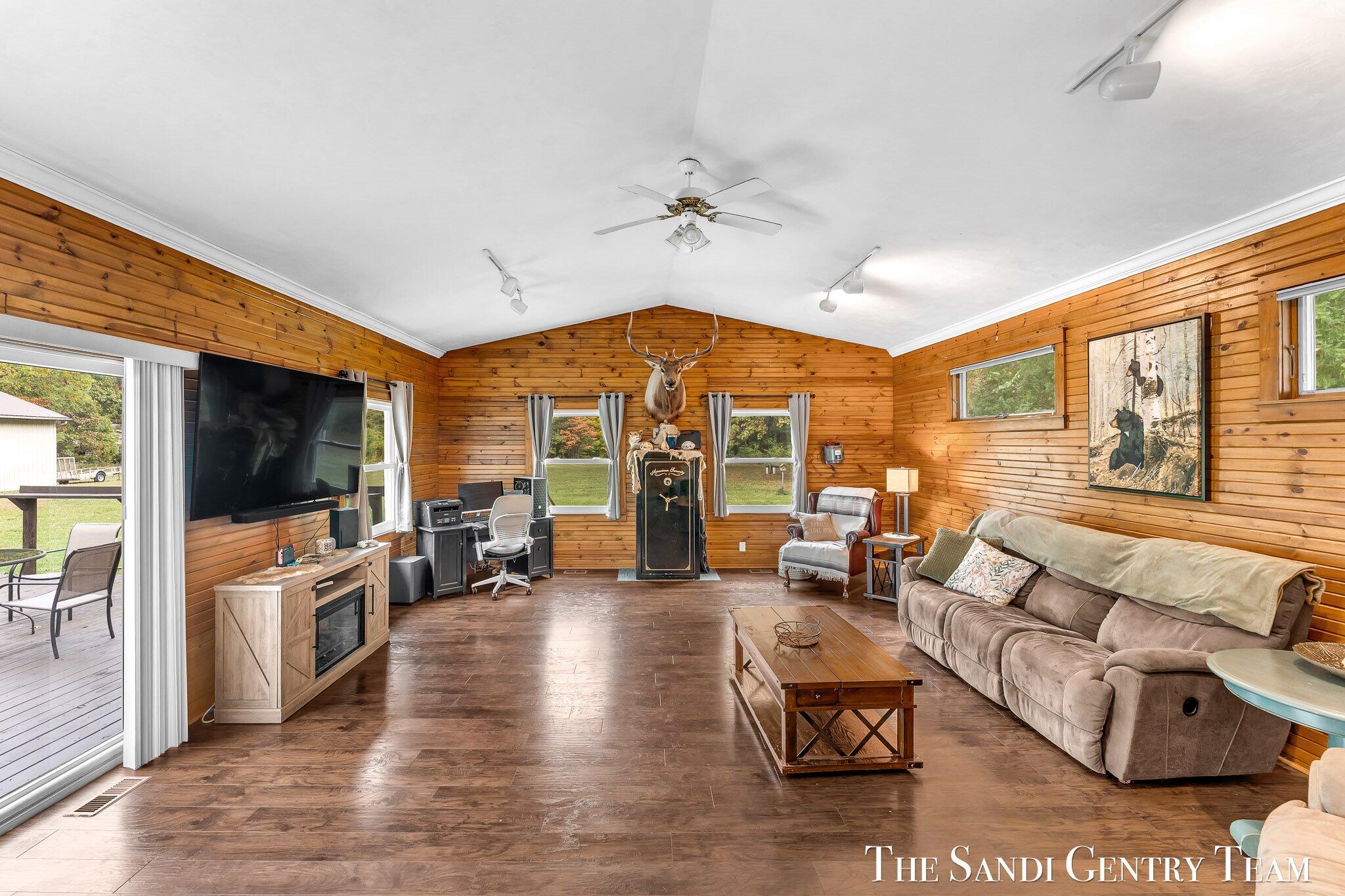 6890 14th Street Spring Lake, MI 49456 - Photo 18 of 50 16-AIV00369