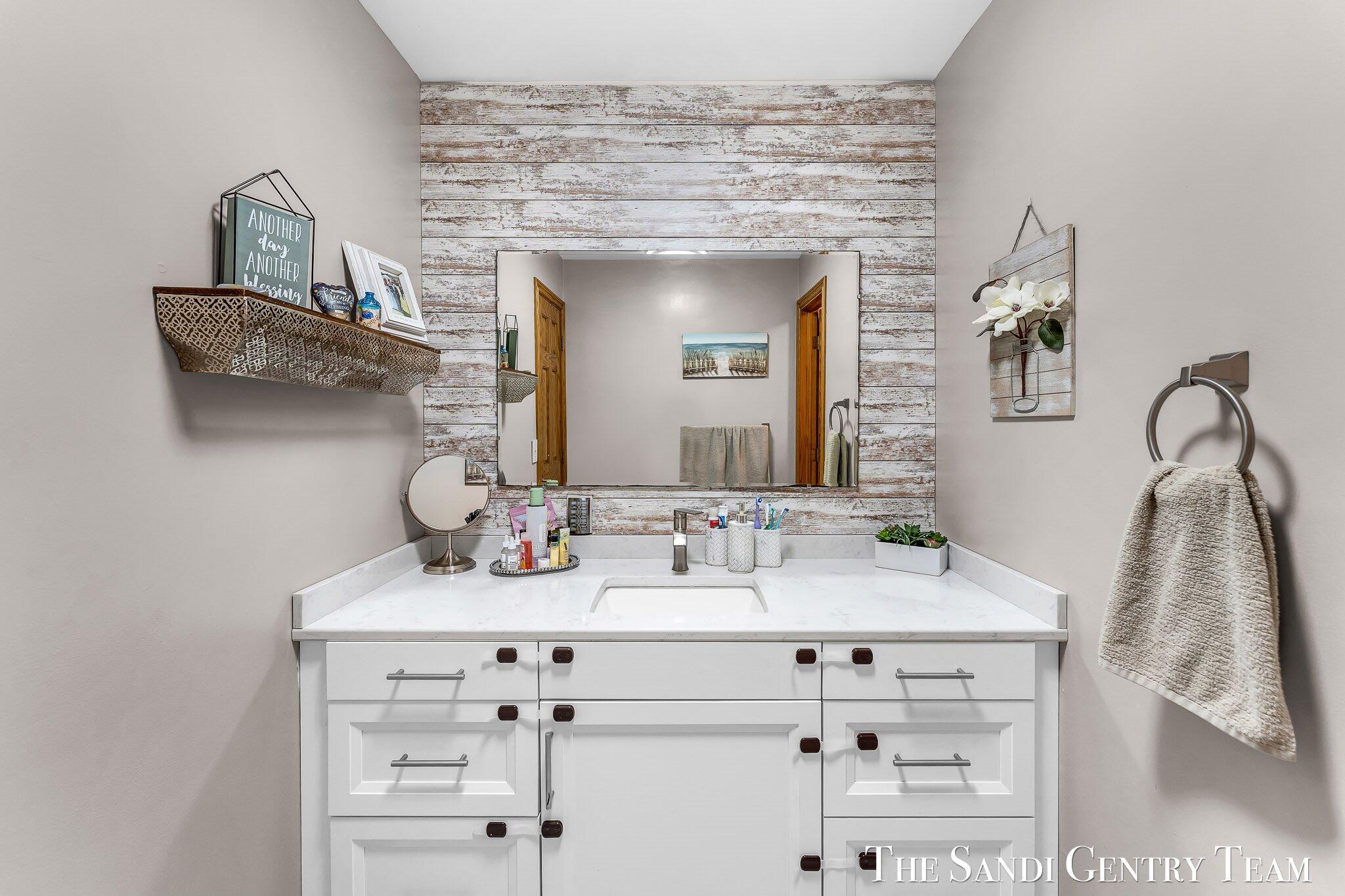 6890 14th Street Spring Lake, MI 49456 - Photo 27 of 50 26-AIV00269