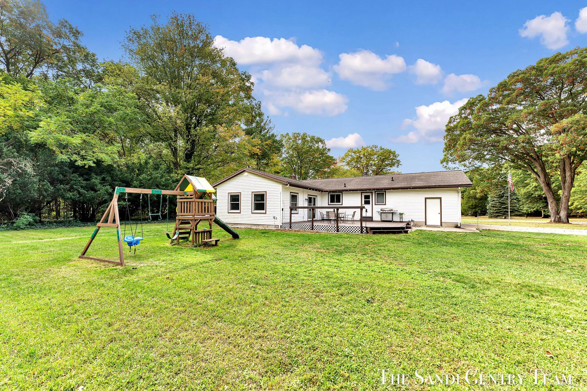 6890 14th Street Spring Lake, MI 49456 - Photo 6 of 50 40-AIV00513