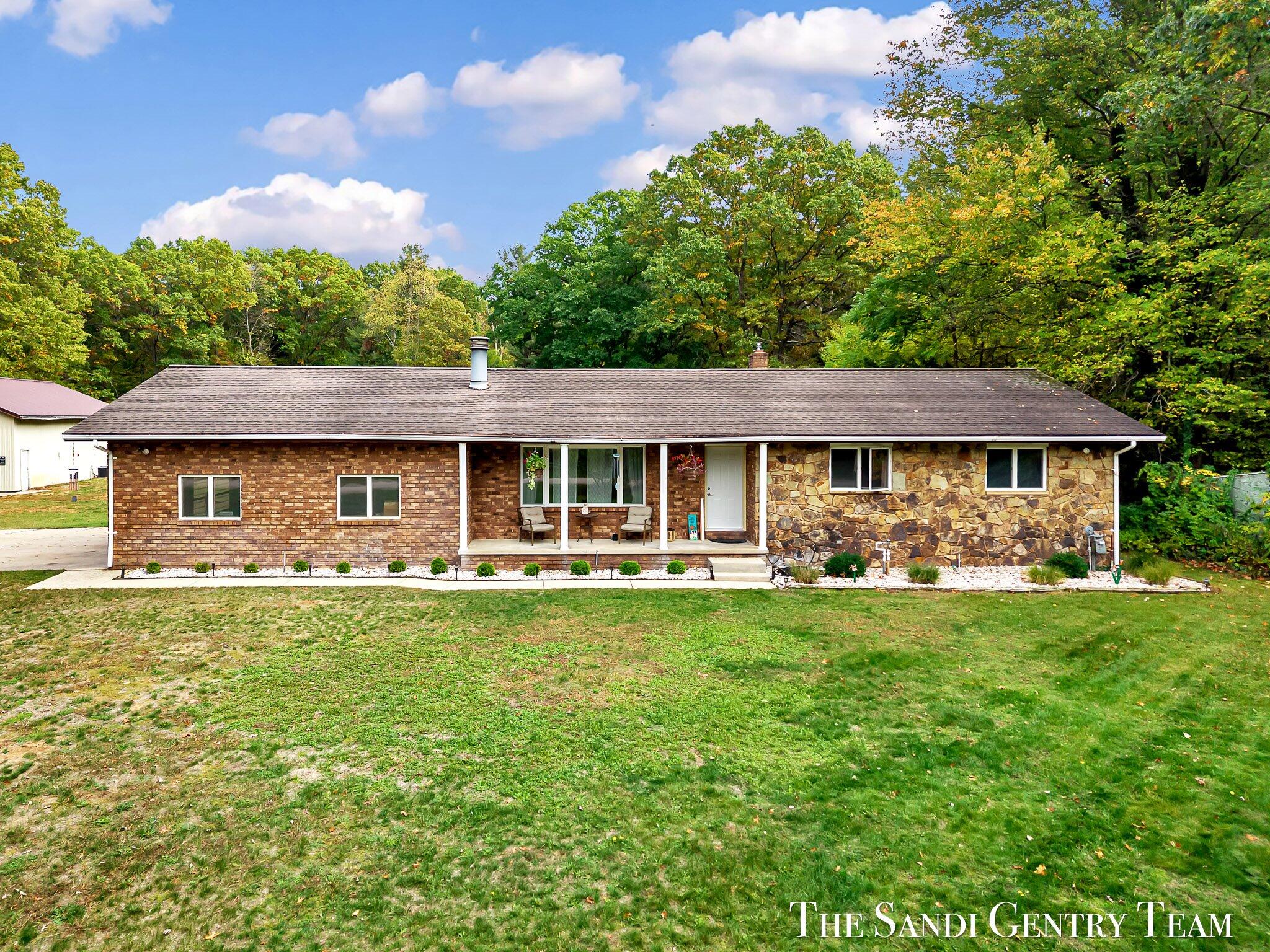 6890 14th Street Spring Lake, MI 49456 - Photo 7 of 50 04-DJI_20251015141847_0397_D