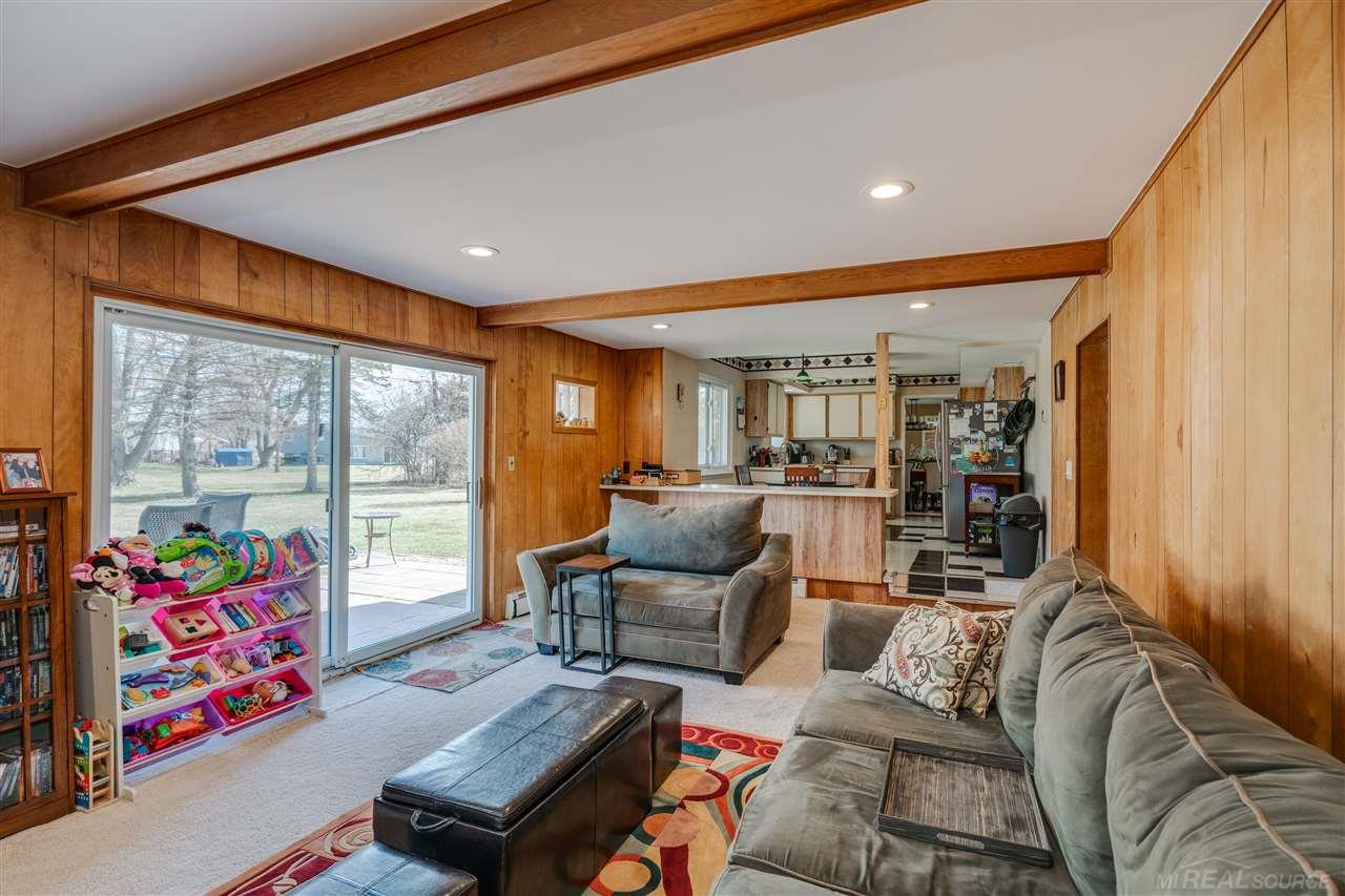 29360 Bermuda Lane Southfield, MI 48076 - Photo 15 of 38