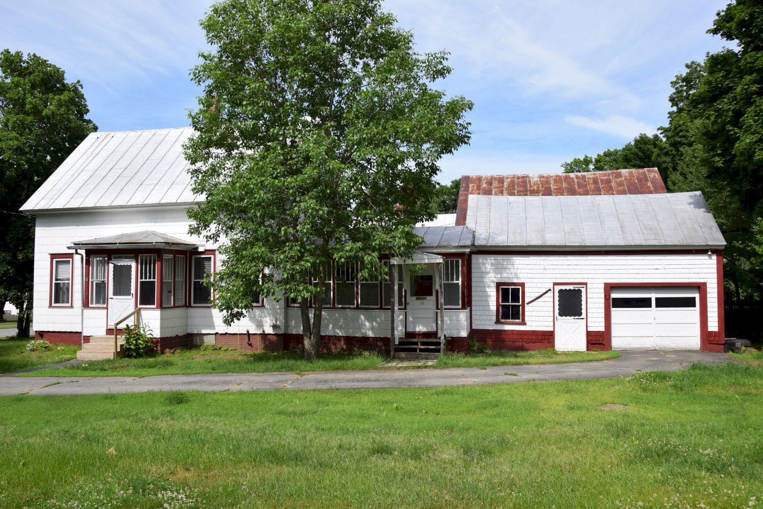 13 Bean Street Madison, ME 04950 - Photo 2 of 24 DSC_0002