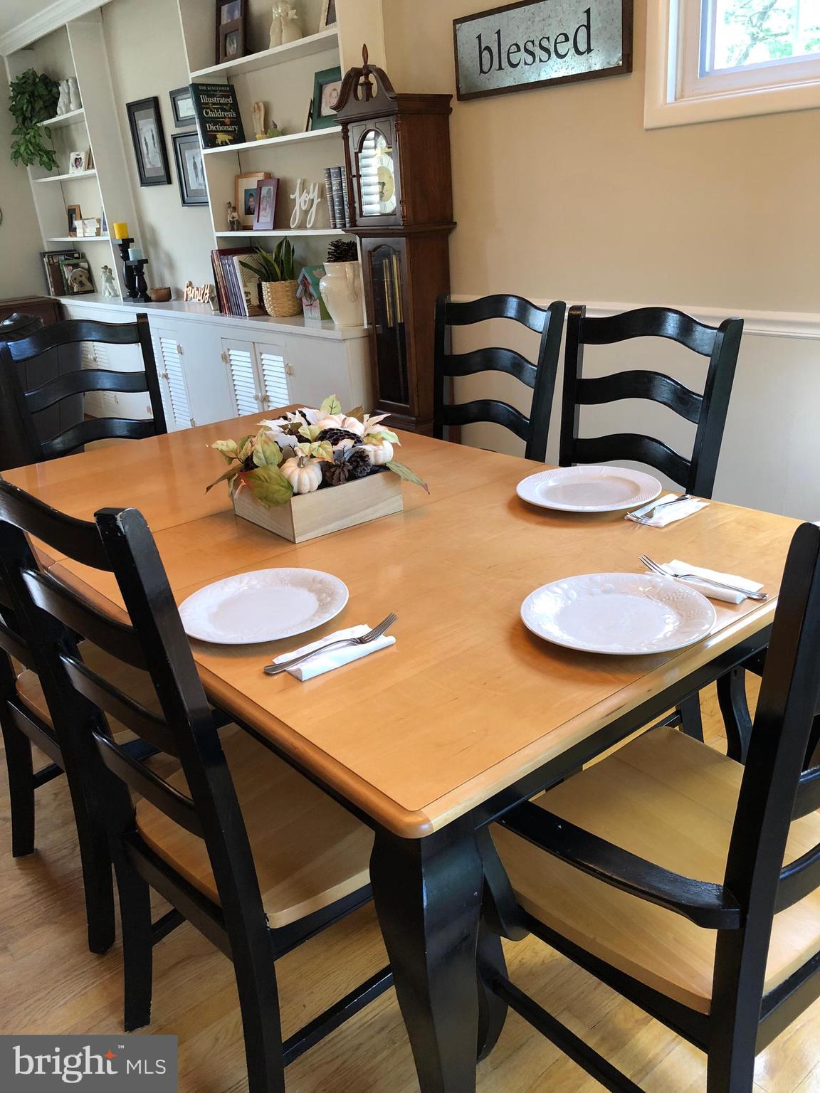 8211 Alston Road Baltimore, MD 21204 - Photo 11 of 41 Dining Room